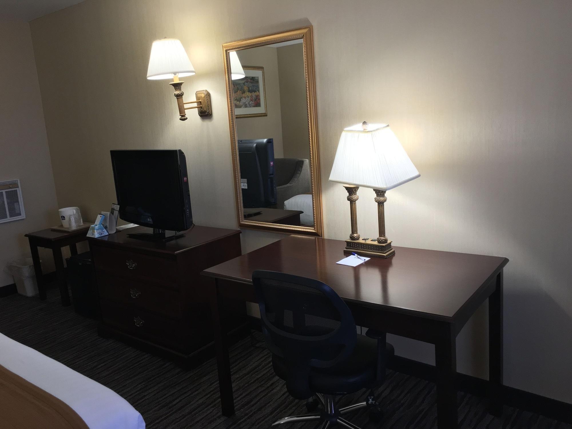 Best Western Gateway Adirondack Inn Utica Extérieur photo