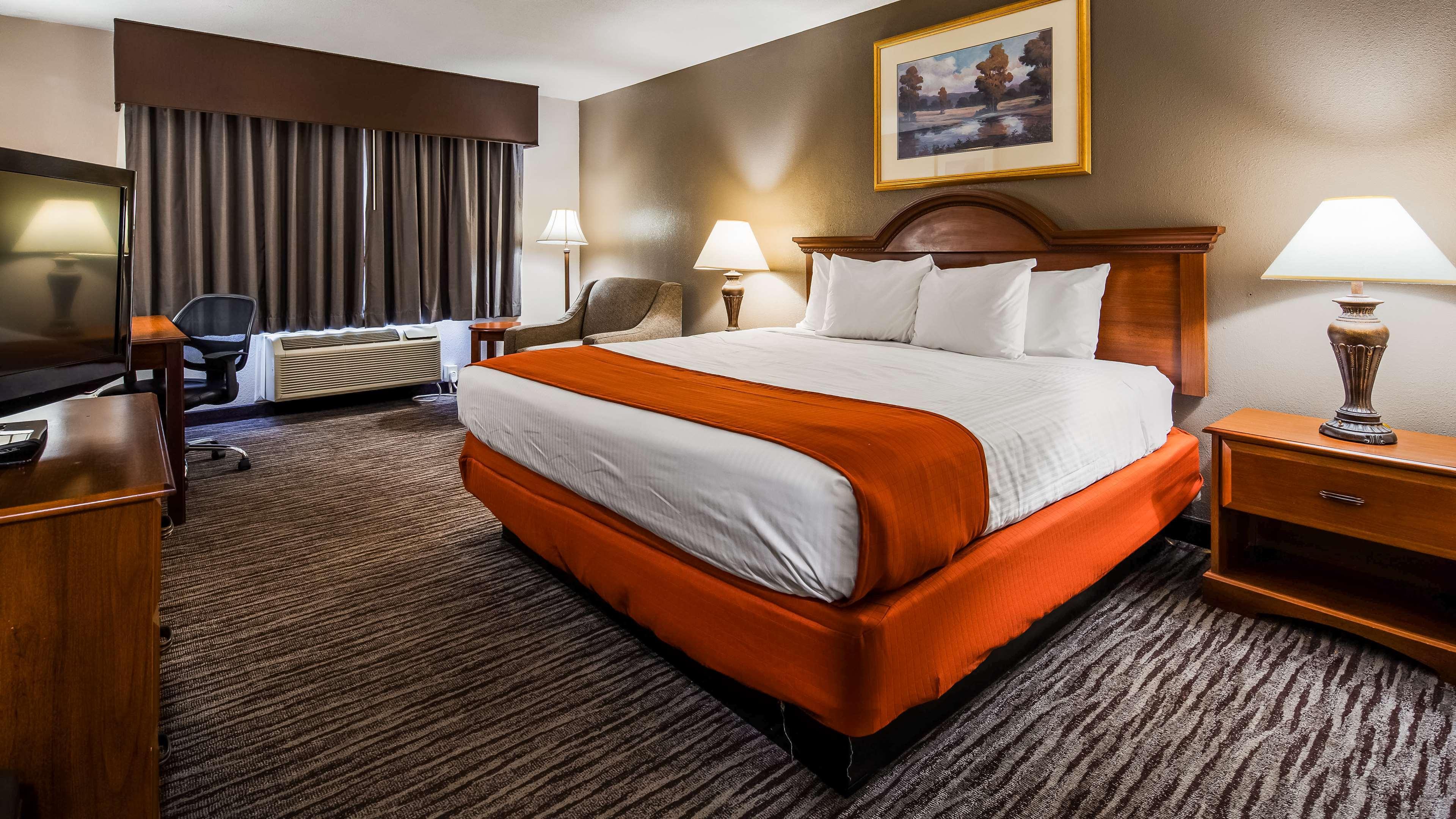 Best Western Gateway Adirondack Inn Utica Extérieur photo