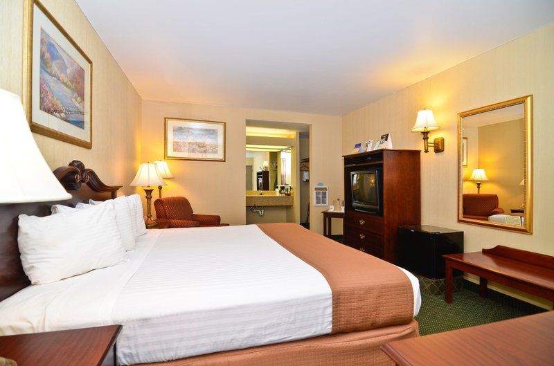 Best Western Gateway Adirondack Inn Utica Chambre photo