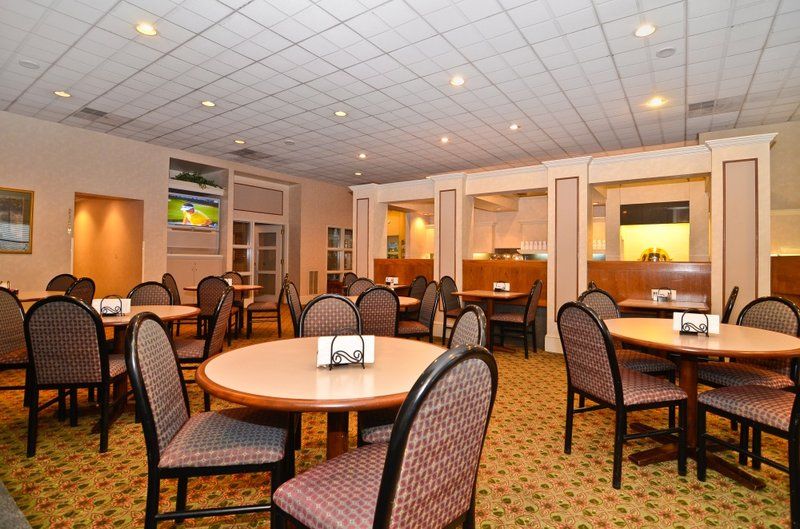 Best Western Gateway Adirondack Inn Utica Extérieur photo